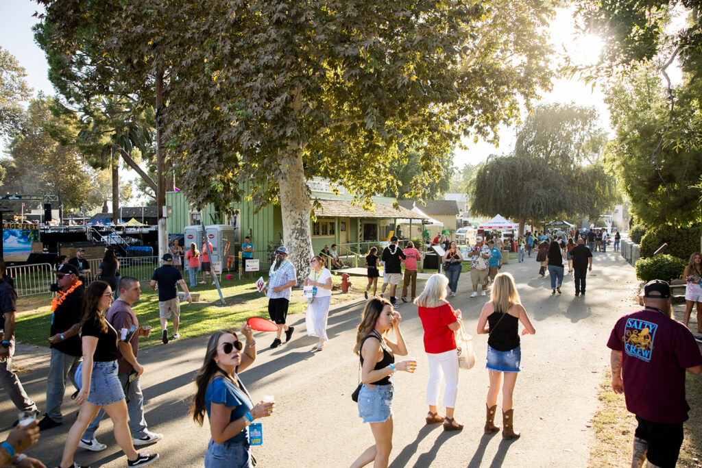 VILLAGE FEST 2025